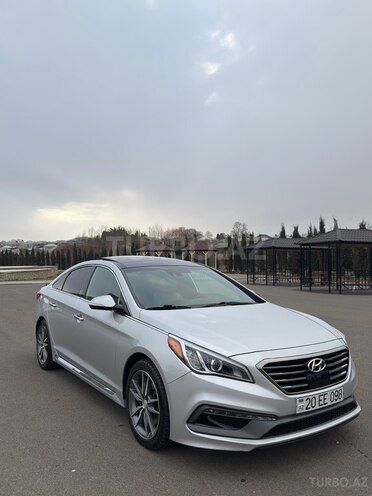 Hyundai Sonata-2