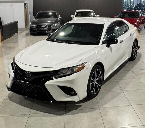 Toyota Camry-4