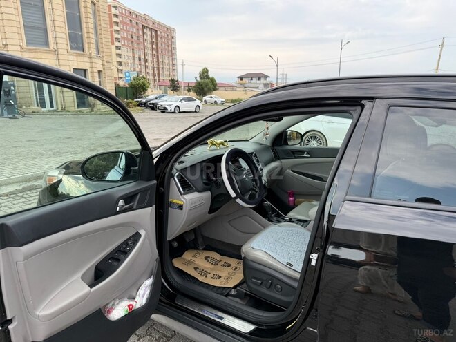 Hyundai Tucson-5