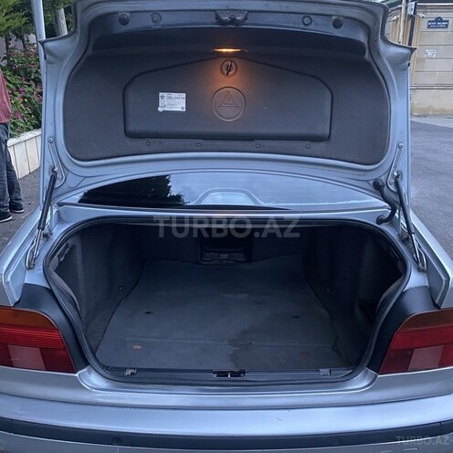 BMW 523-13