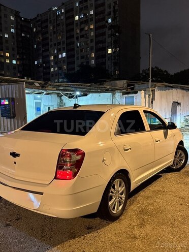 Chevrolet Cobalt-16