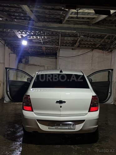 Chevrolet Cobalt-11