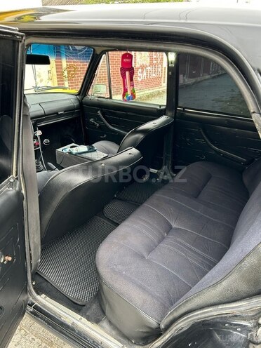 LADA (VAZ) 2106-7