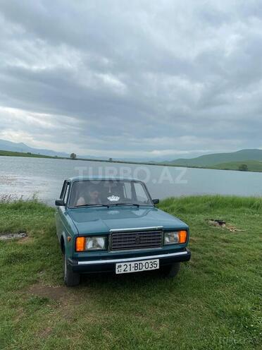 LADA (VAZ) 2107-1
