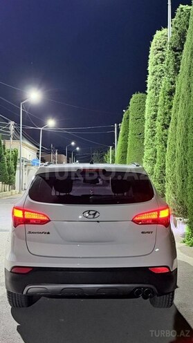 Hyundai Santa Fe-6