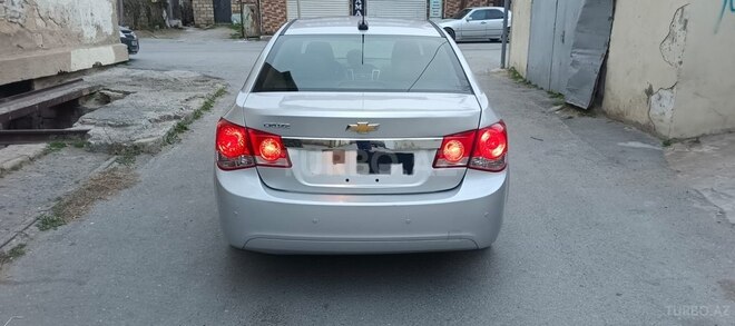 Chevrolet Cruze-4