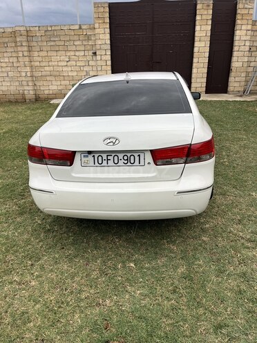 Hyundai Sonata-8