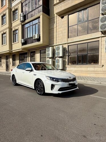 Kia K5-3