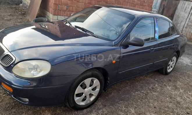 Daewoo Leganza-7