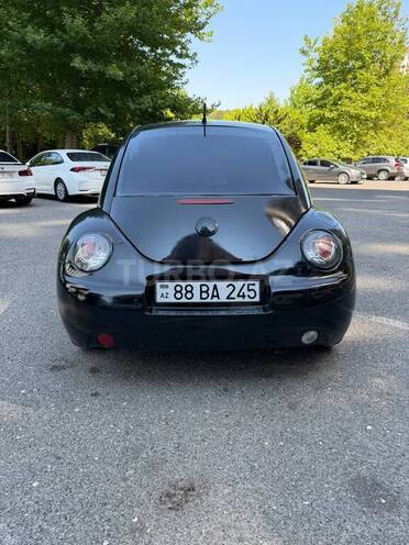 Volkswagen Beetle-5
