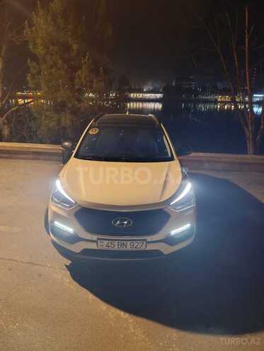 Hyundai Santa Fe-3