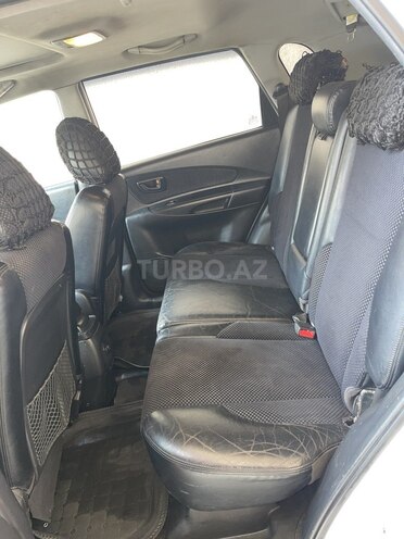Hyundai Tucson-12