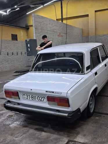 LADA (VAZ) 2107-4