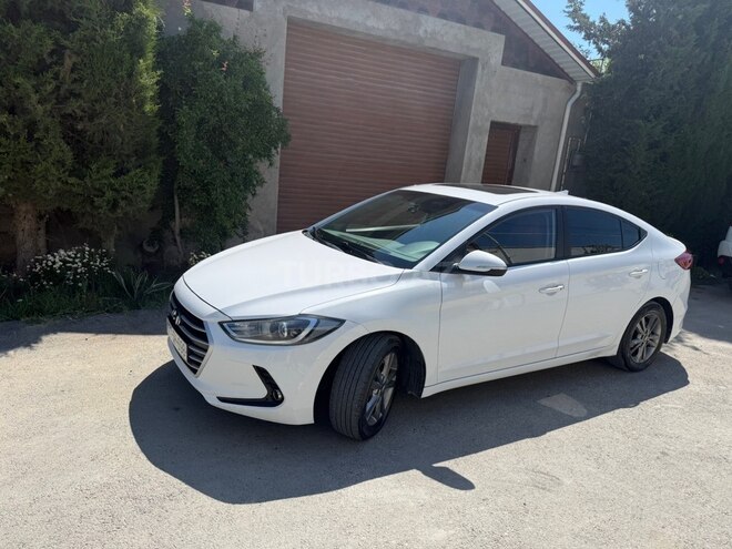 Hyundai Avante-4