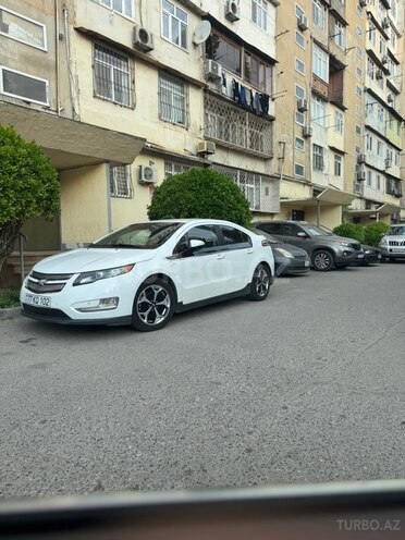 Chevrolet Volt-18