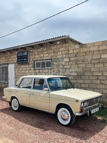 LADA (VAZ) 2103-5