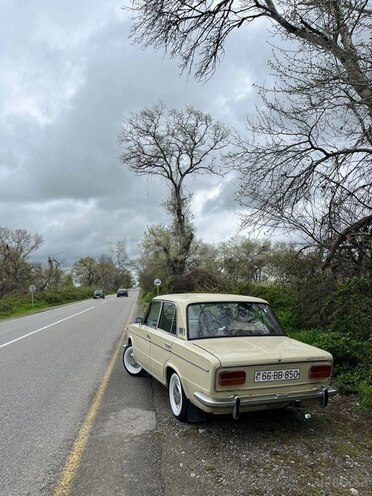 LADA (VAZ) 2103-8