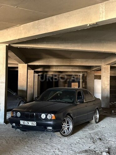 BMW 520-4