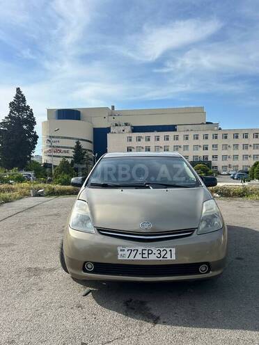 Toyota Prius-1