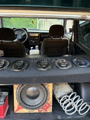 LADA (VAZ) Niva-4