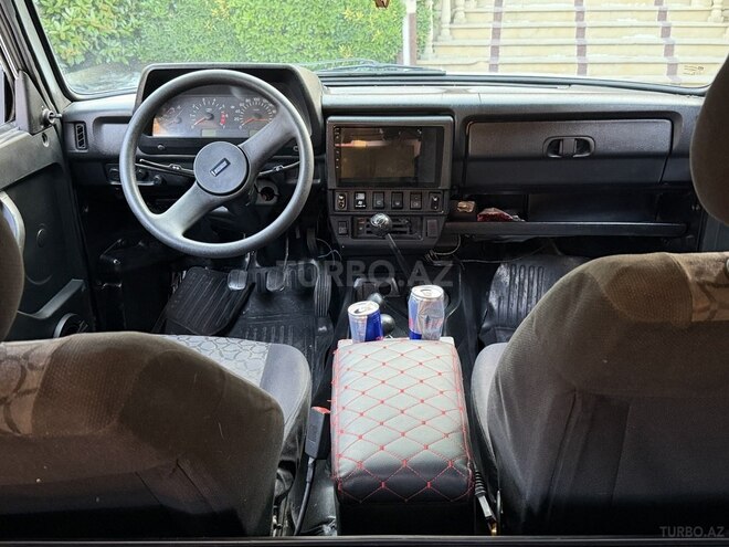 LADA (VAZ) Niva-3