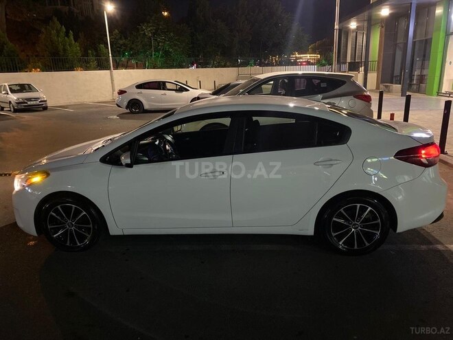 Kia Forte-11