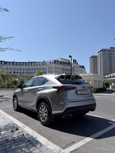 Lexus NX 300-3