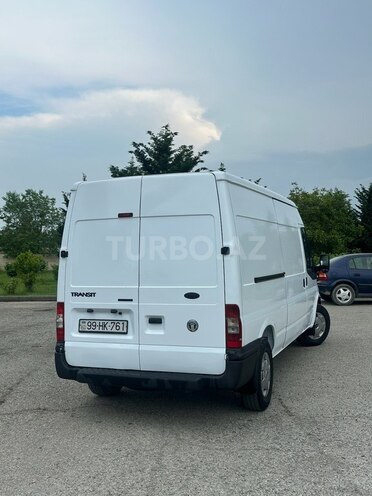 Ford Transit-2