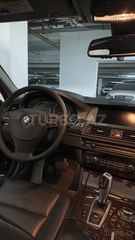 BMW 528-9