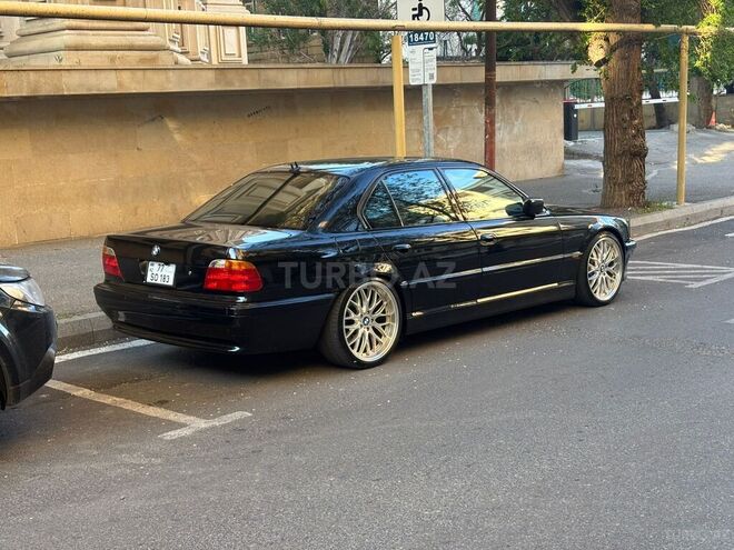 BMW 740-5