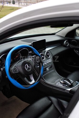 Mercedes C 300-13