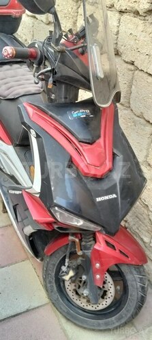 Honda PCX 160-1