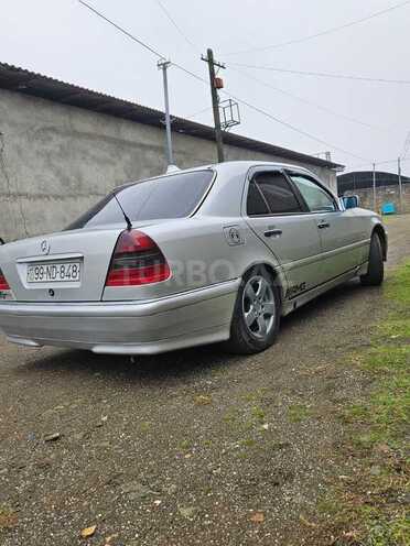 Mercedes C 180-12