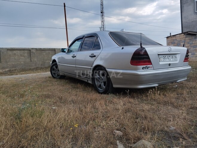 Mercedes C 180-2