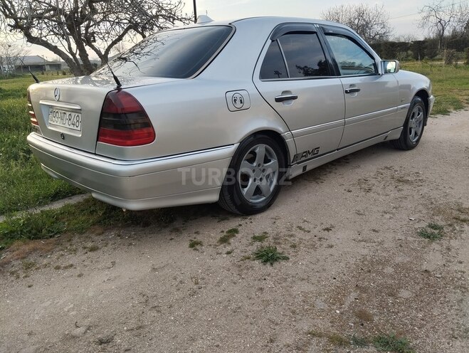 Mercedes C 180-5