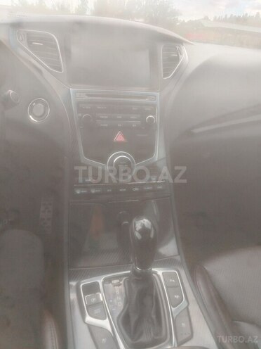 Hyundai Grandeur-3