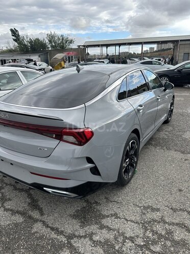 Kia K5-3