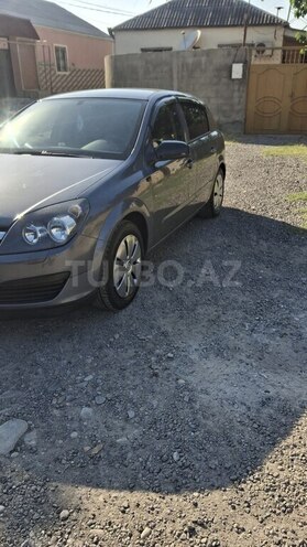 Opel Astra-2