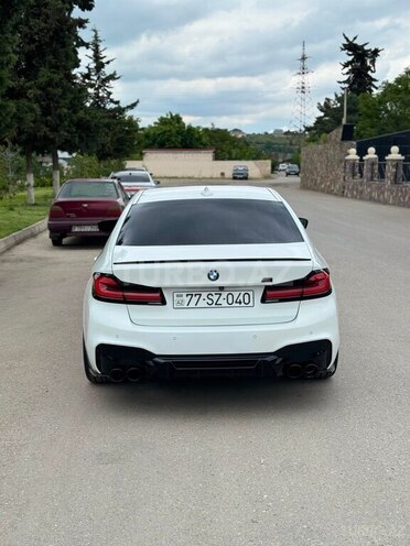 BMW 330-8
