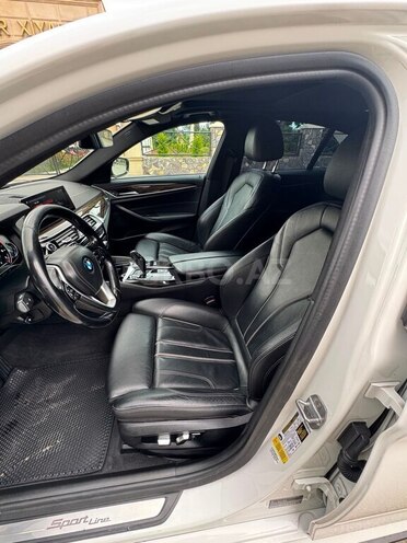 BMW 330-12