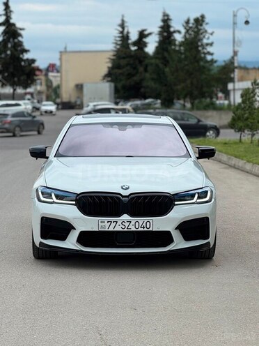 BMW 330-1