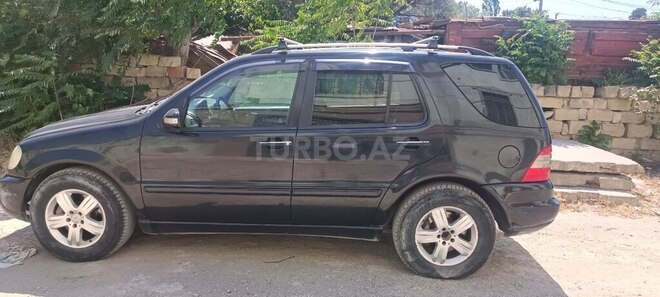Mercedes ML 270-3