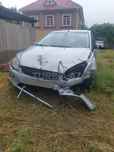 Ford Focus-1