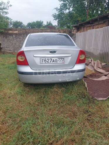 Ford Focus-2