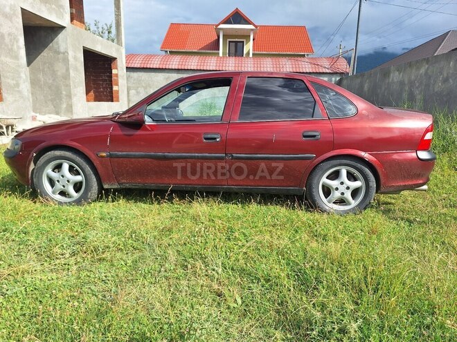 Opel Vectra-2