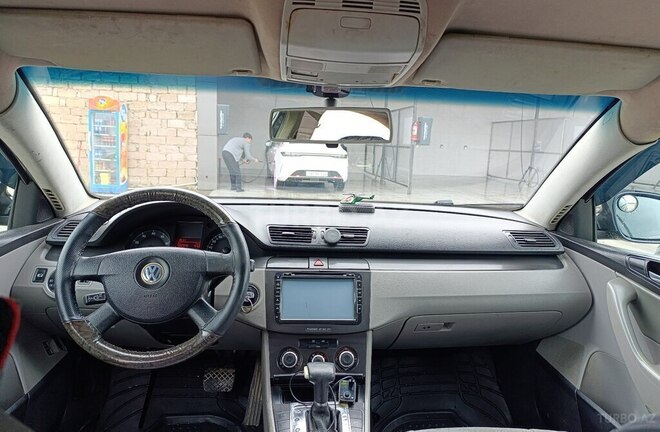 Volkswagen Passat-9