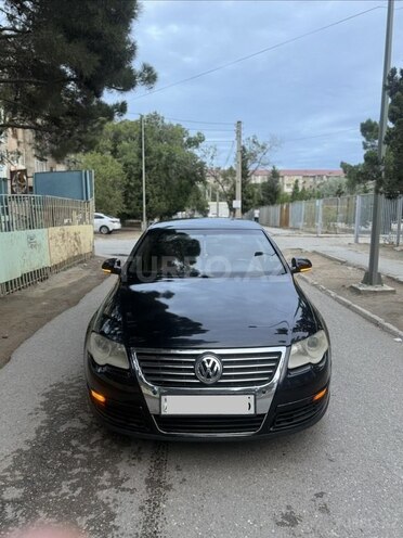Volkswagen Passat-1