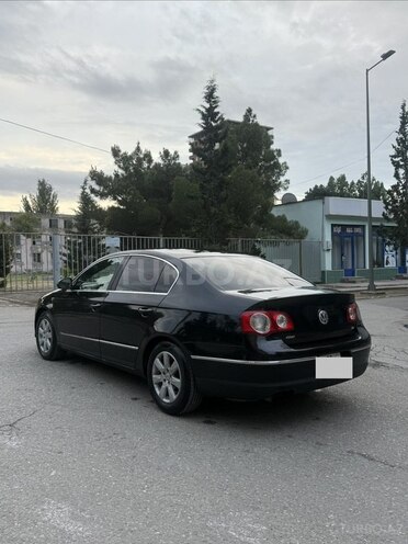 Volkswagen Passat-4