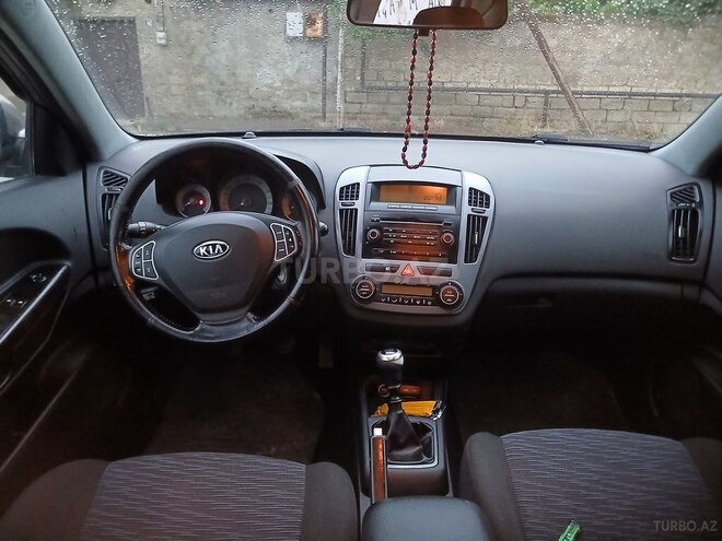 Kia Ceed SW-3
