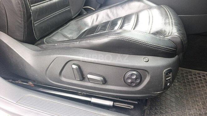 Volkswagen Passat CC-3
